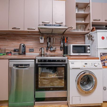 Top Center, 3Bdr, Heart Of The City, Free Secured Parking Sofia Esterno foto