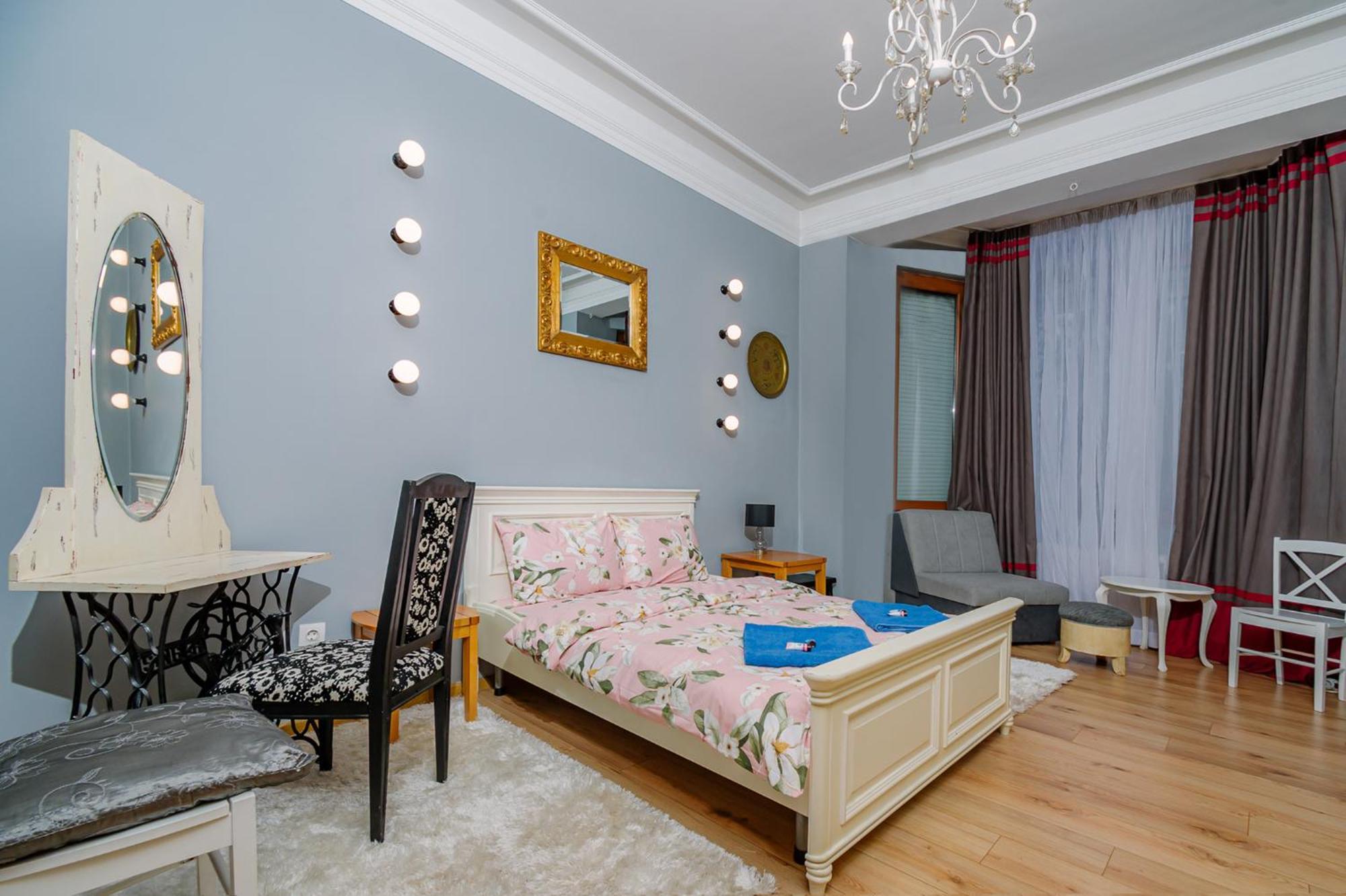 Top Center, 3Bdr, Heart Of The City, Free Secured Parking Sofia Esterno foto