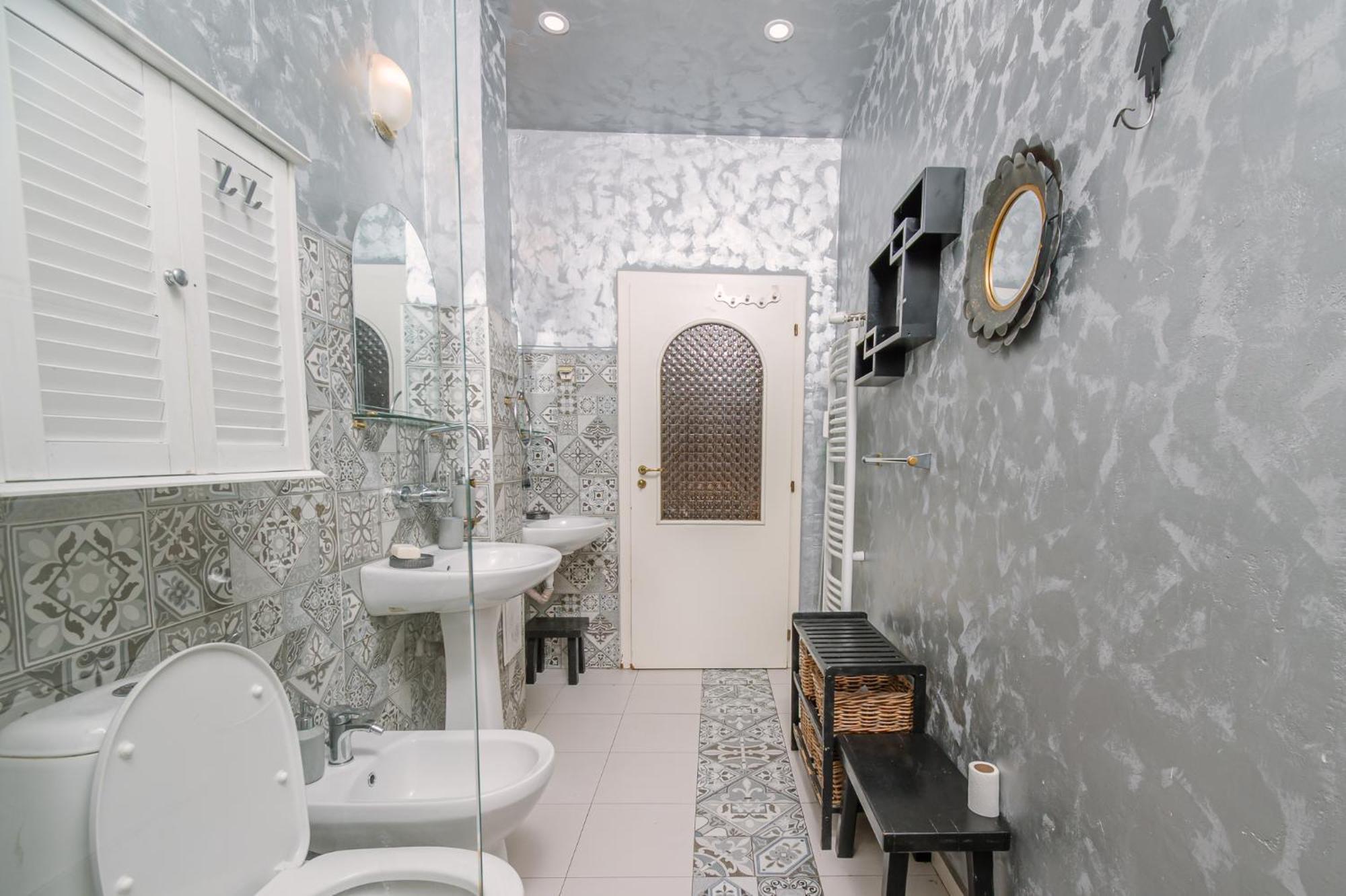 Top Center, 3Bdr, Heart Of The City, Free Secured Parking Sofia Esterno foto